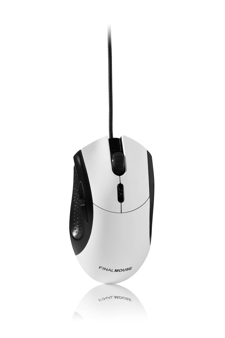 computer mouse on white background NYC Product photographer Still life photography